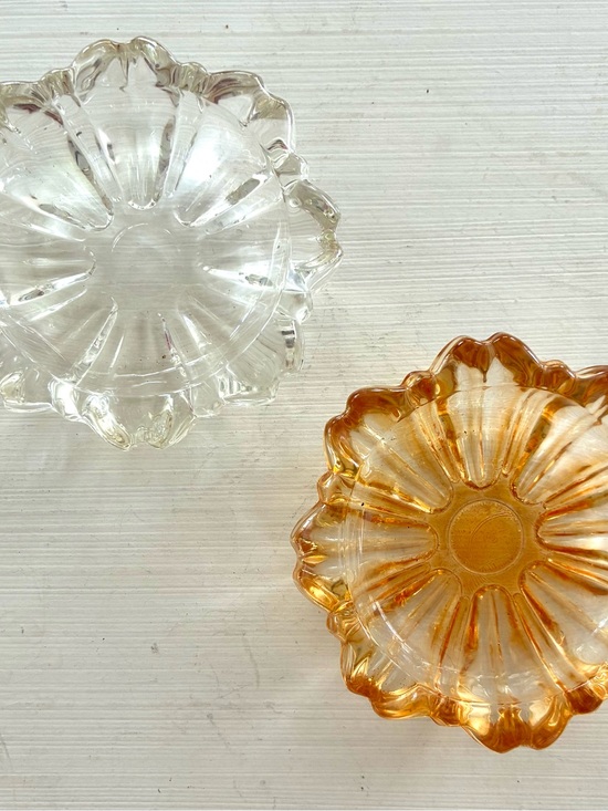 Vintage Other - Vintage MCM Flower Glass Dishes - Clear & Amber Set of 2